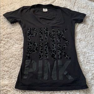 🎉FREE if bundled w/full price item VS Leopard Top